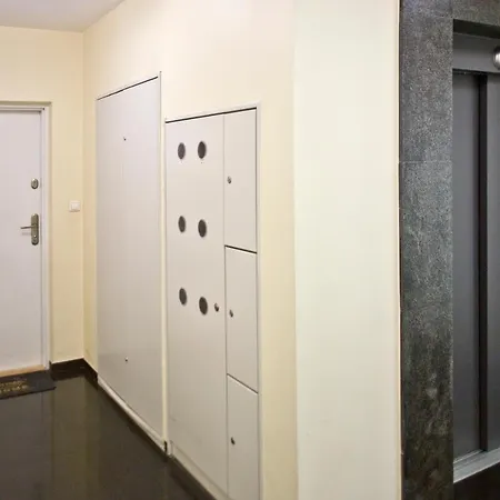 P&o Serviced Bukowinska